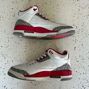 Jordan 3 Retro Cardinal Red